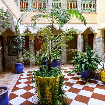 Hotel Faouzi Марракеш Экстерьер фото