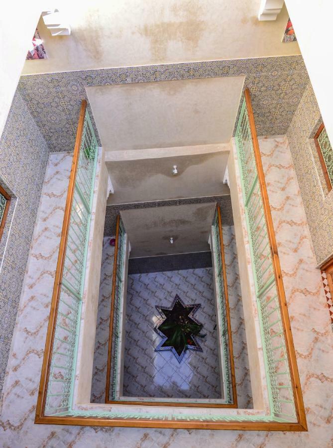 Hotel Faouzi Марракеш Экстерьер фото